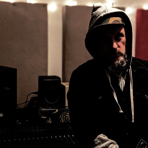 Bild: Extreme Music: Kevin Richard Martin & Pedro Maia – Frequencies For Leaving Earth
