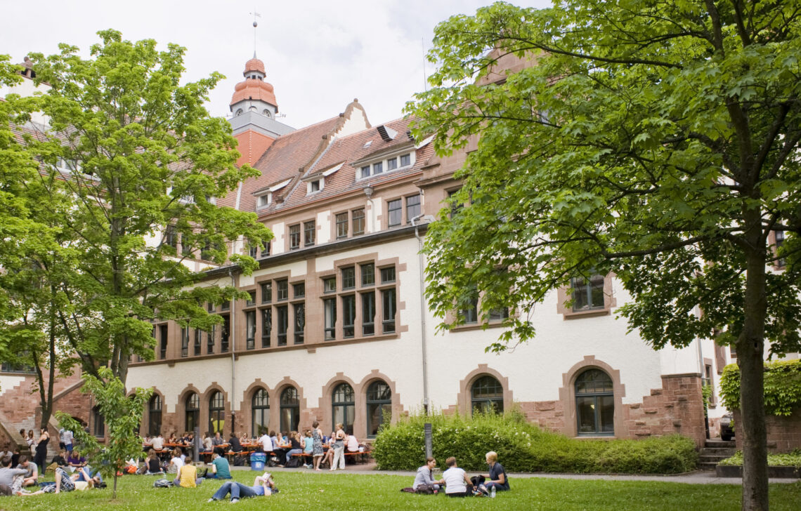 Bild: Gewinnspiel zum Semesterstart