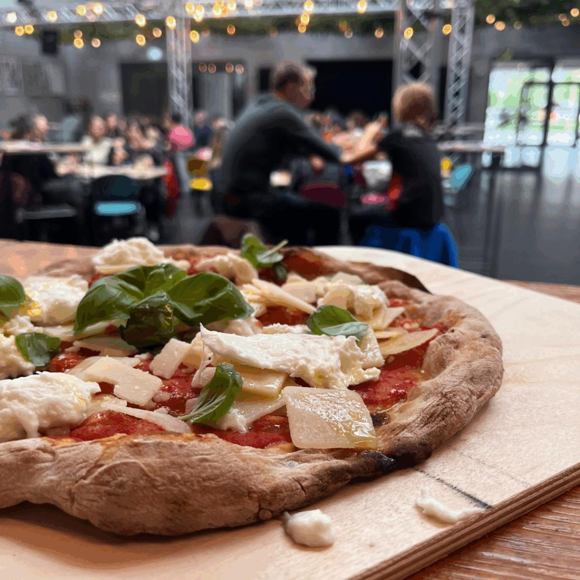 Bild: Freitagstisch: Marco backt Pizza! (vegan/vegetarisch)