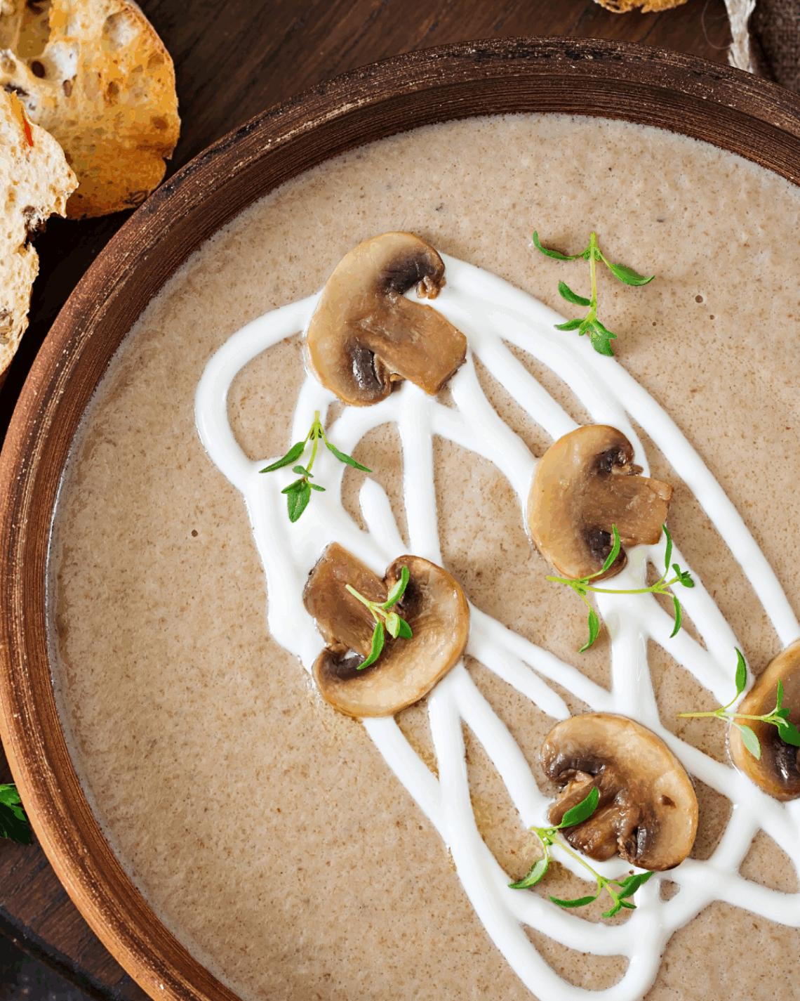 Bild: Montagstisch: Pilzcremesuppe (vegan)