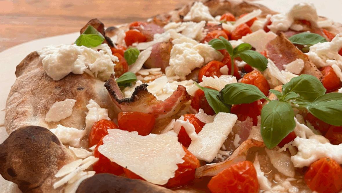 Bild: Freitagstisch: Pizza Margherita &amp; Pizza Antipasti