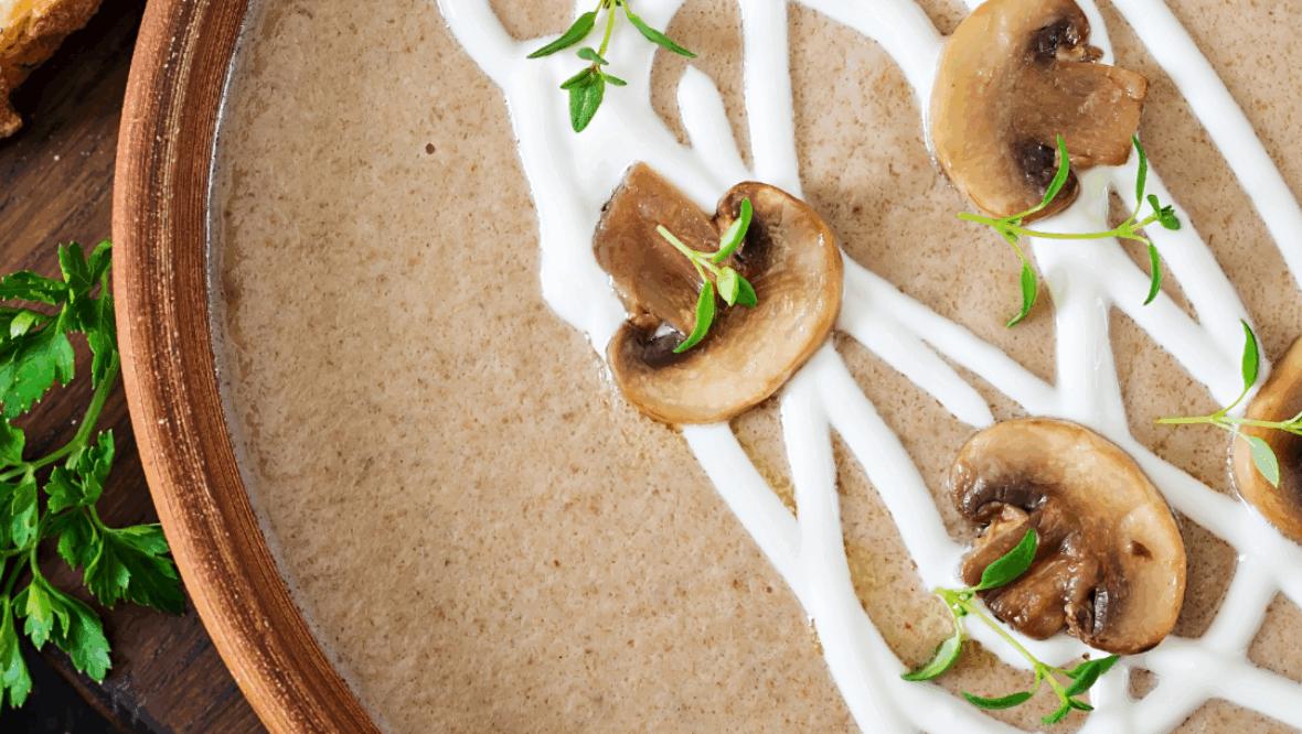 Bild: Montagstisch: Pilzcremesuppe