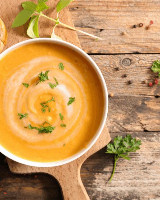 Bild: Montagstisch: Gemüsesuppe