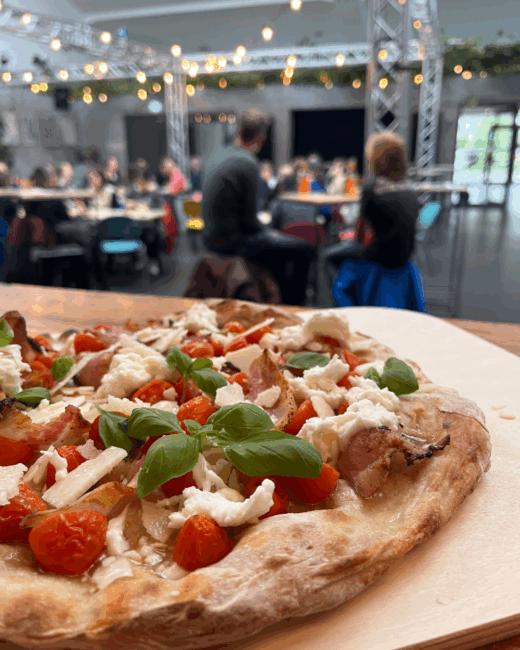 Bild: Freitagstisch: Pizza Gorgonzola & Margherita