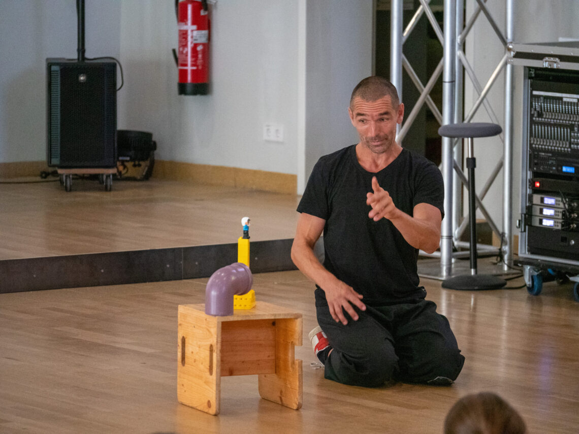 Bild: Jonglage und Bewegung