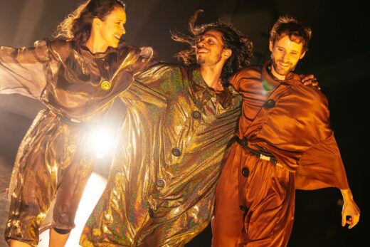 Bild: THINGS FALLING