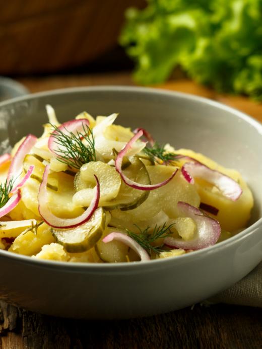 Bild: Montagstisch: Bayrischer Kartoffelsalat