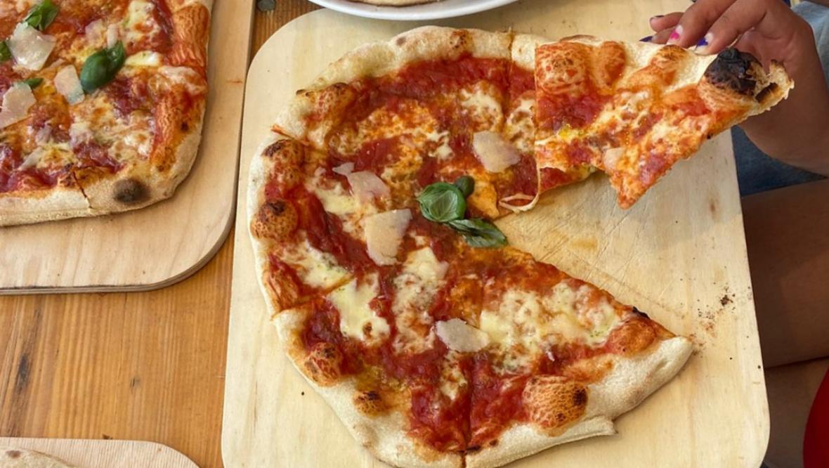 Bild: Freitagstisch: Pizza Margherita