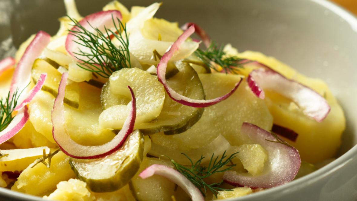 Bild: Montagstisch: Bayrischer Kartoffelsalat