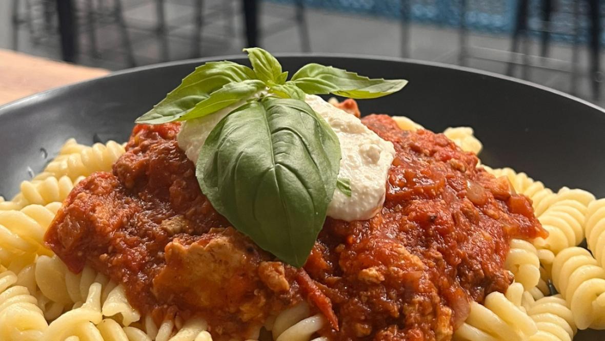 Bild: Freitagstisch: Bolognese mit Tofu Ricotta